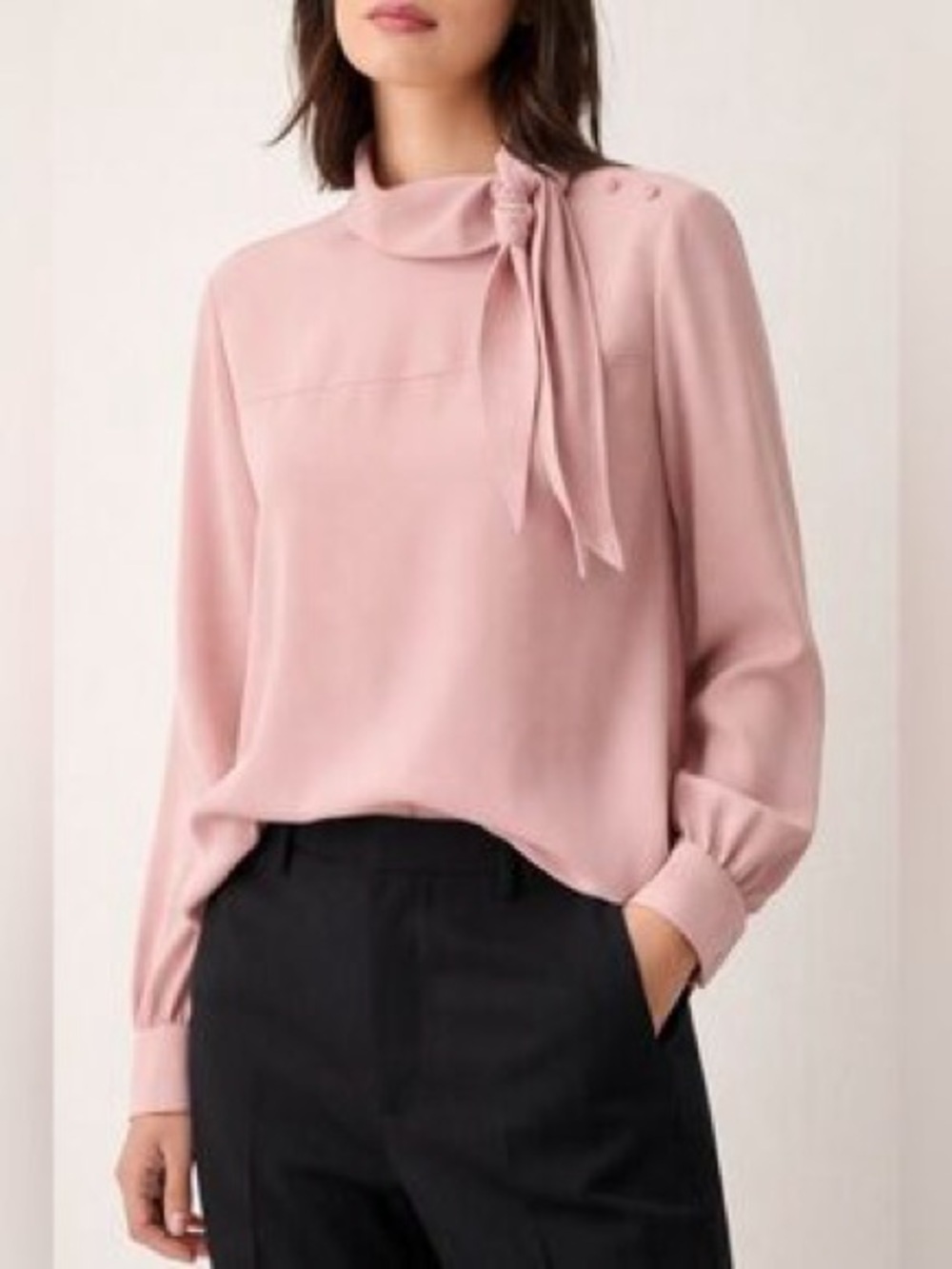Aritzia Wilfred Dusty Rose V-Neck Top